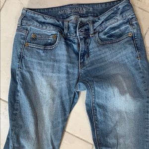 American eagle jeans